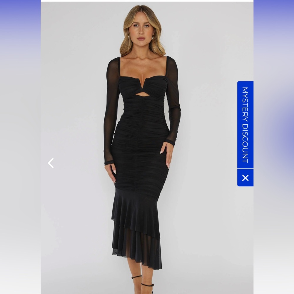 Selfie Leslie long sleeve midi dress